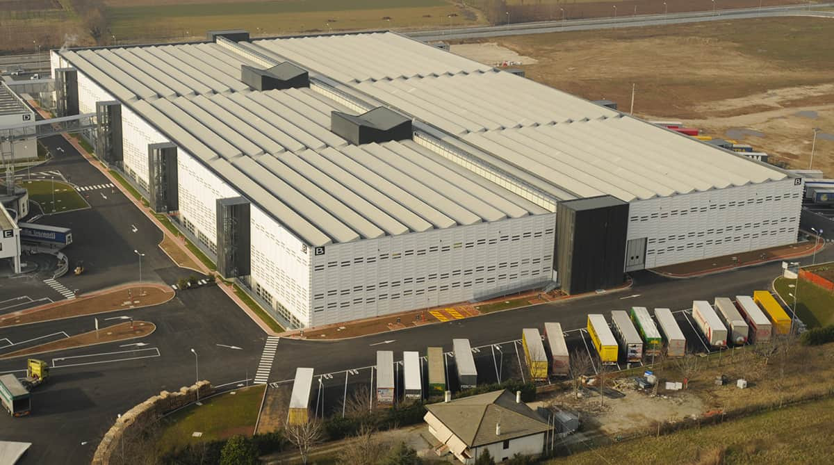 Geox logistic site